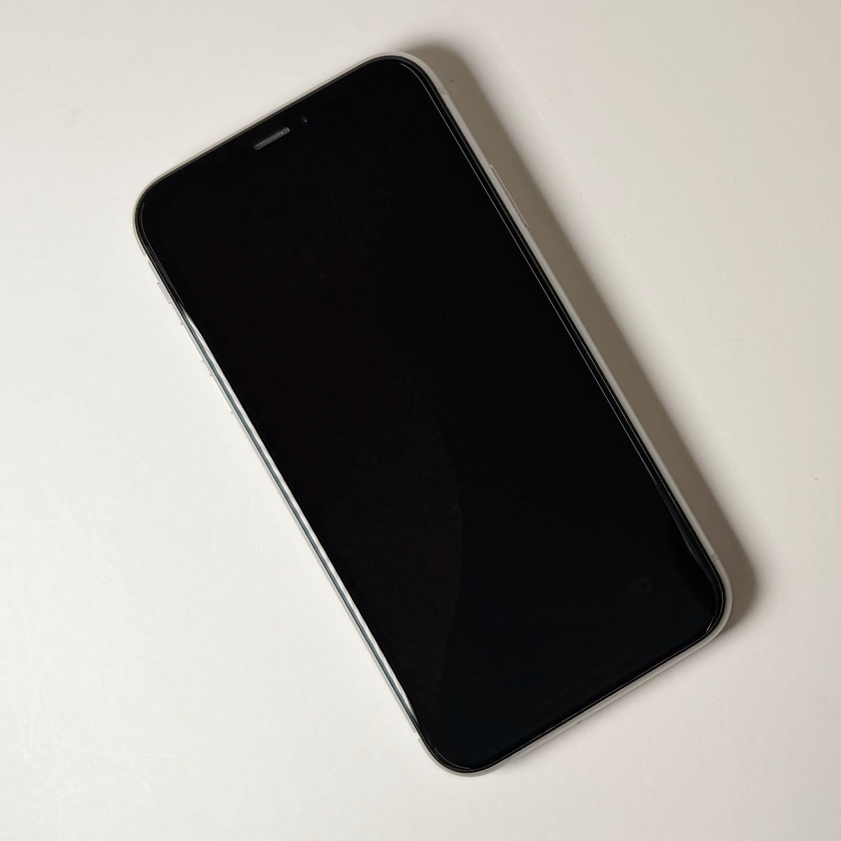 iPhone XR 64GB White A Grade 100% Battery T8762