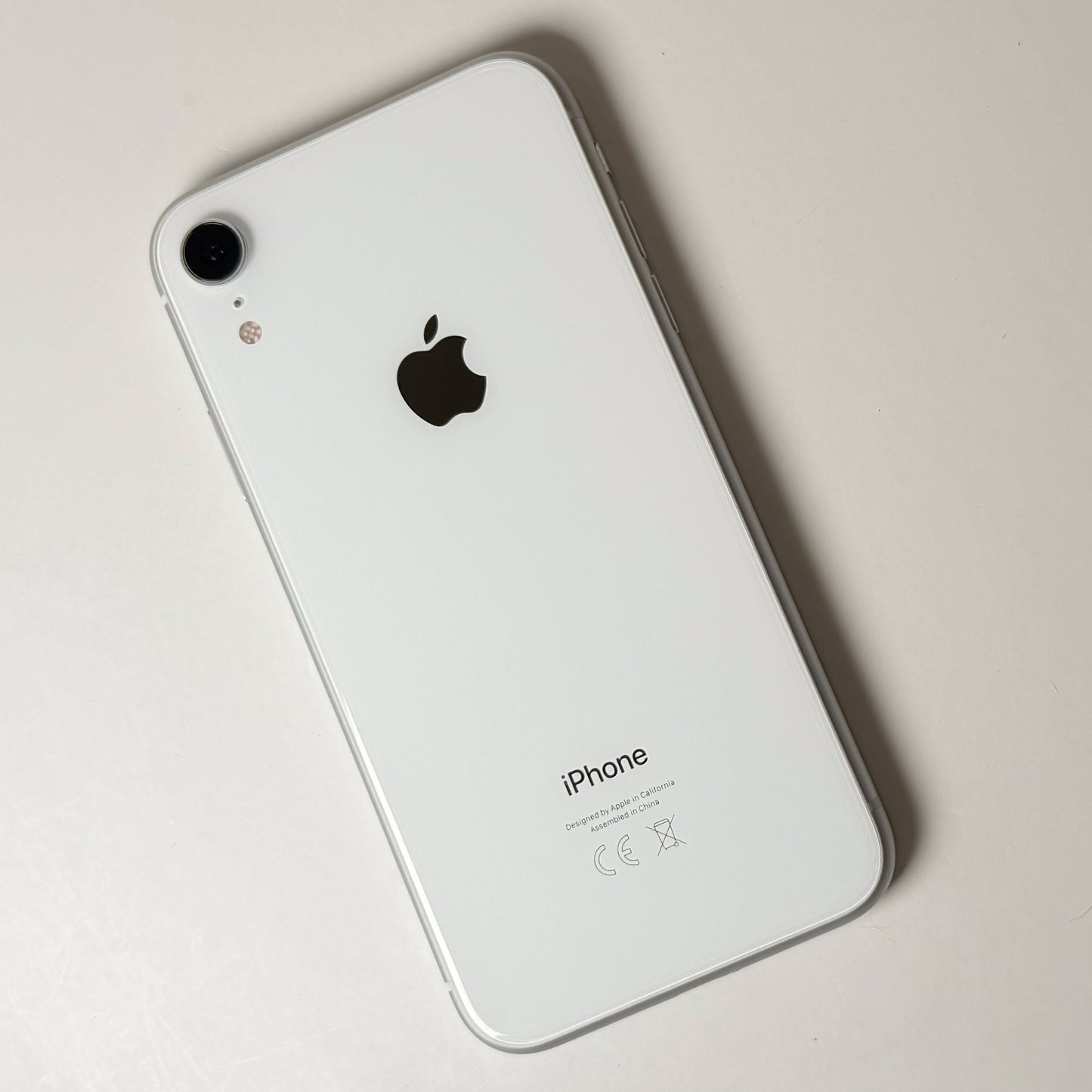 iPhone XR 64GB White A Grade 100% Battery T8762