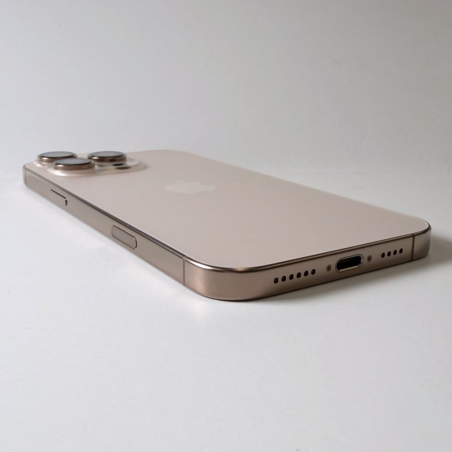 iPhone 16 Pro Max 256GB Desert Titanium B Grade 90% Battery T8770