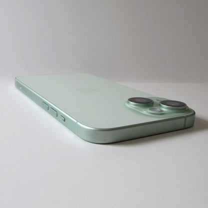 iPhone 15 128GB Green C Grade 96% Battery T8778