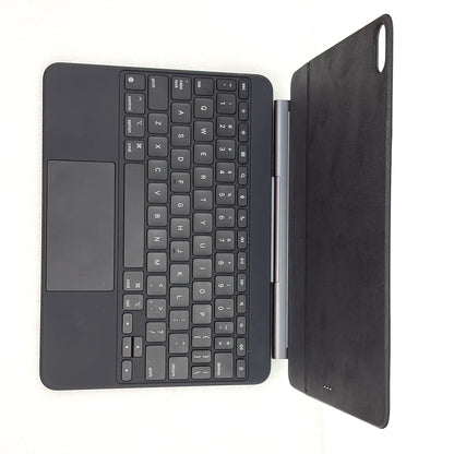 Preowned Apple Magic Keyboard for iPad Air 11 inch/10.9/4th 5th Gen - Black - T8611