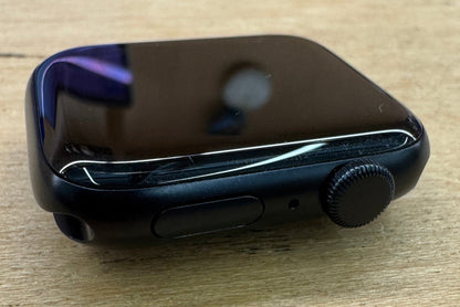 Apple Watch SE 2nd Gen - trade.com.au