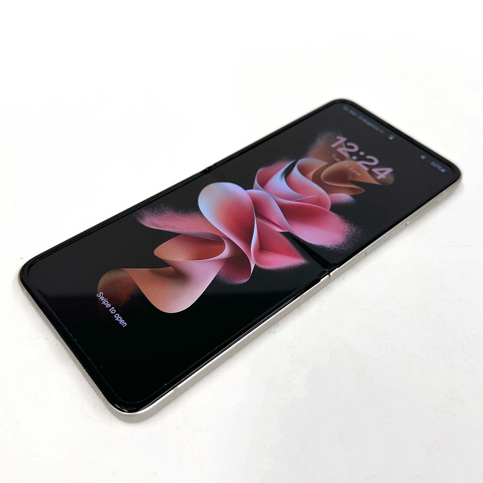 Galaxy Z Flip 3 5G - trade.com.au