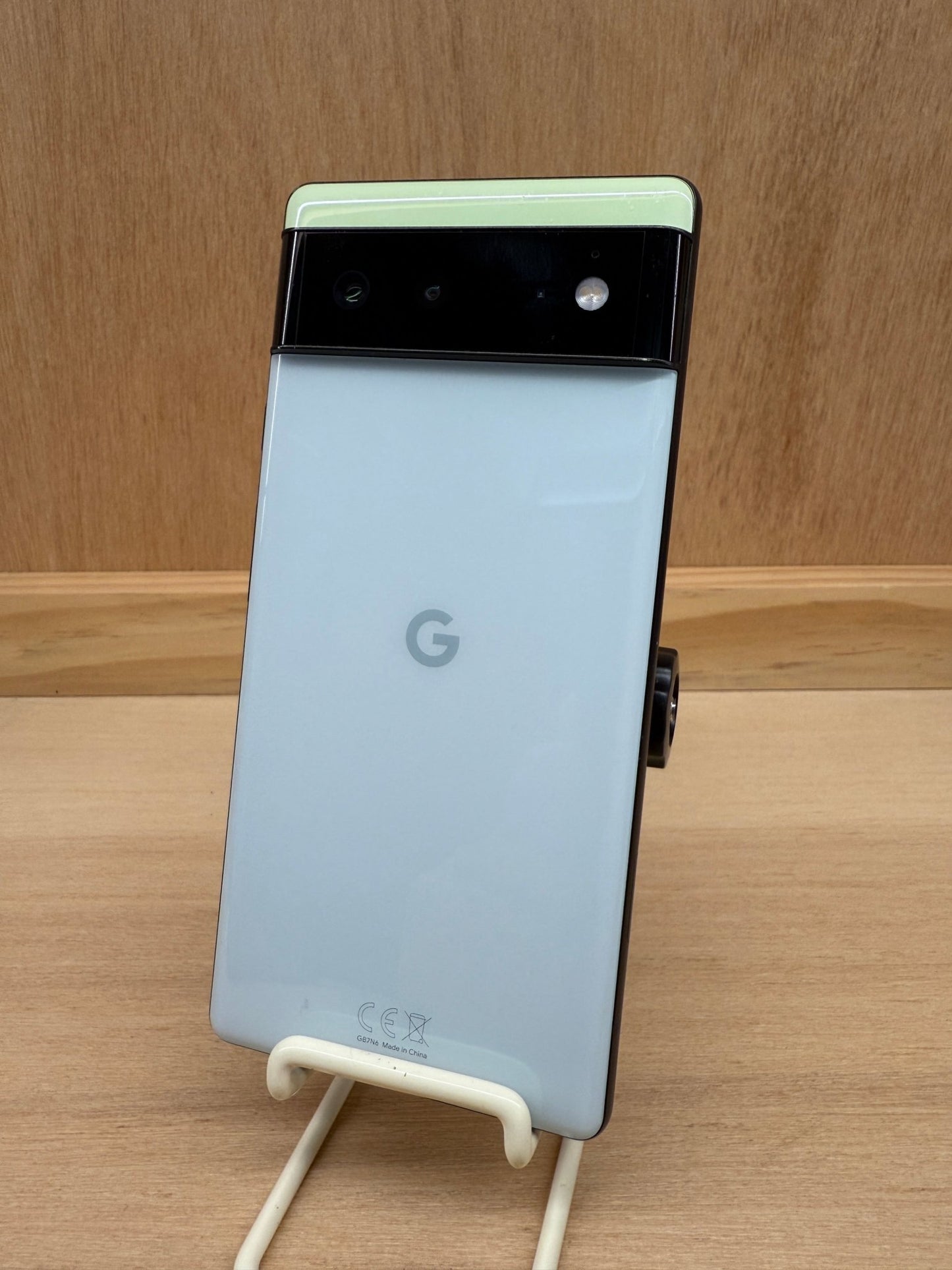 Google Pixel 6 - trade.com.au
