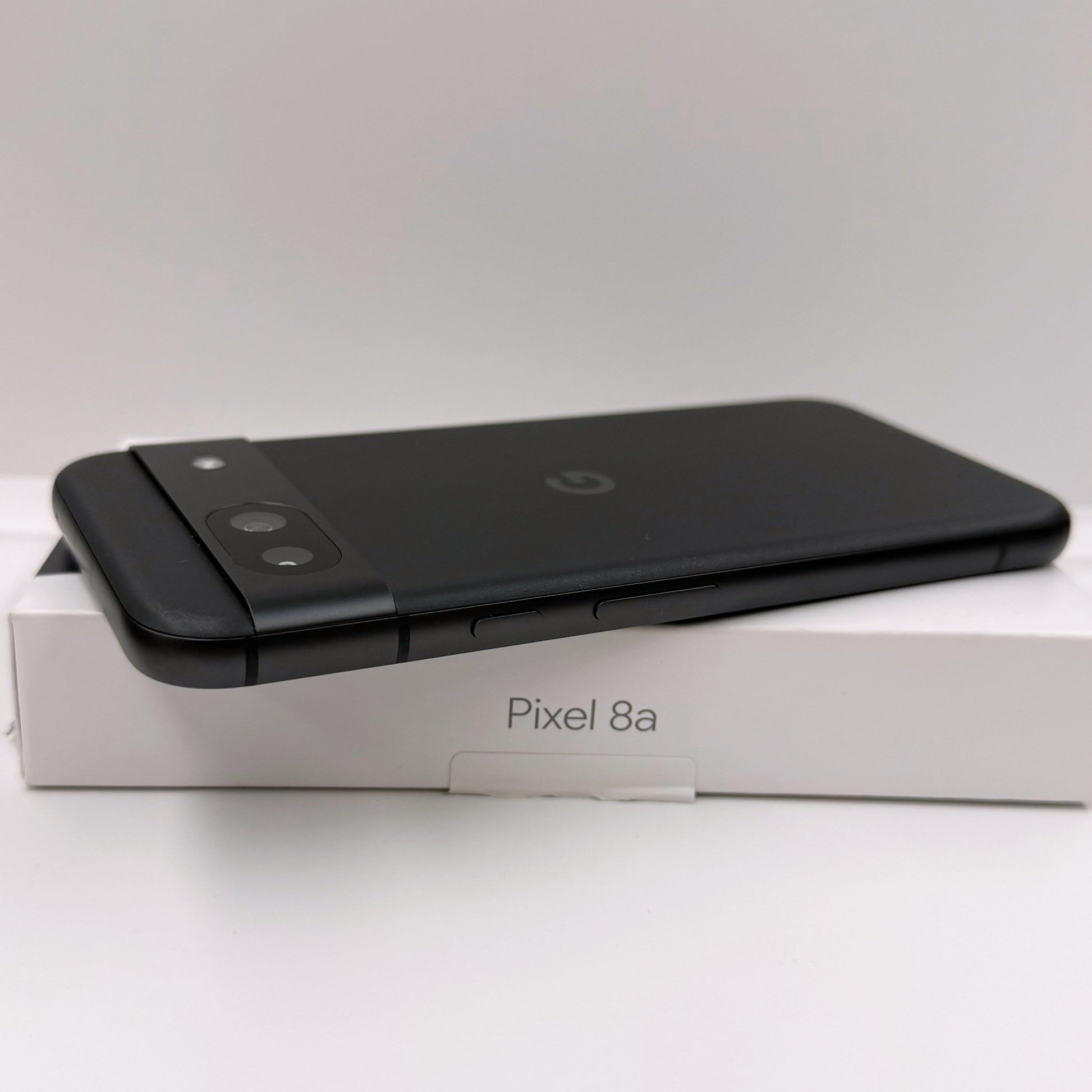 Google Pixel 8a 128GB Obsidian T8060 - trade.com.au