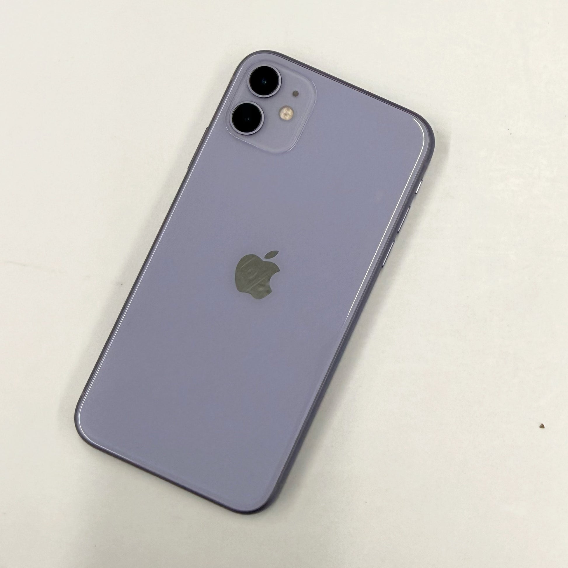 iPhone 11 256GB Purple B Grade 100% Battery T8479