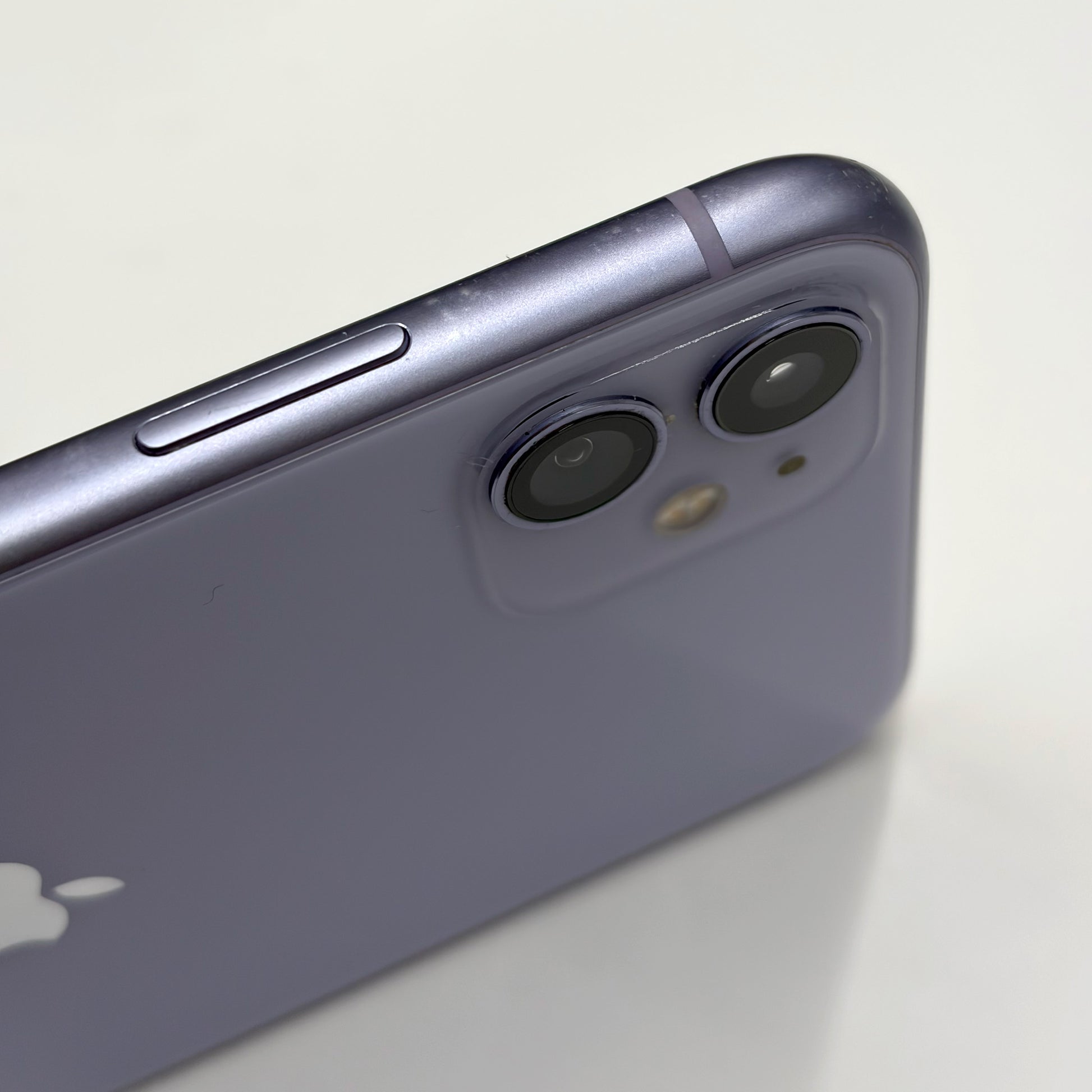 iPhone 11 Purple 128GB Purple B Grade 100% Battery T8625