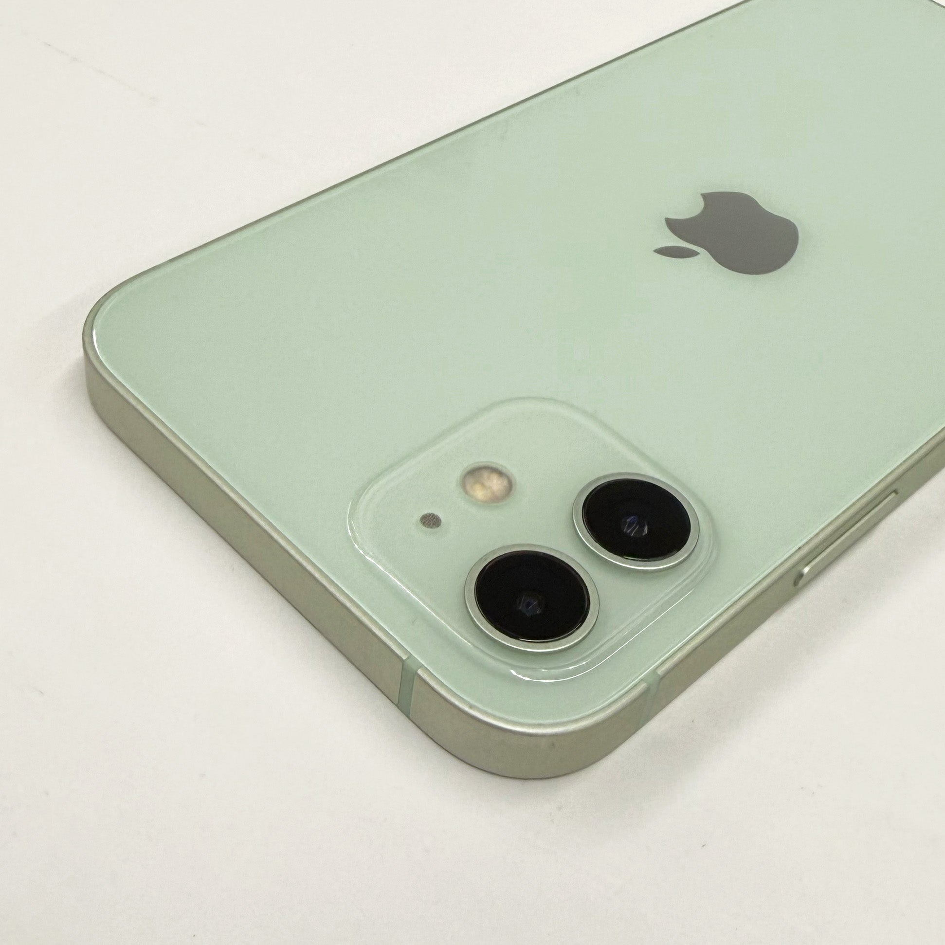 iPhone 12 64GB Green B+ 100% T8465