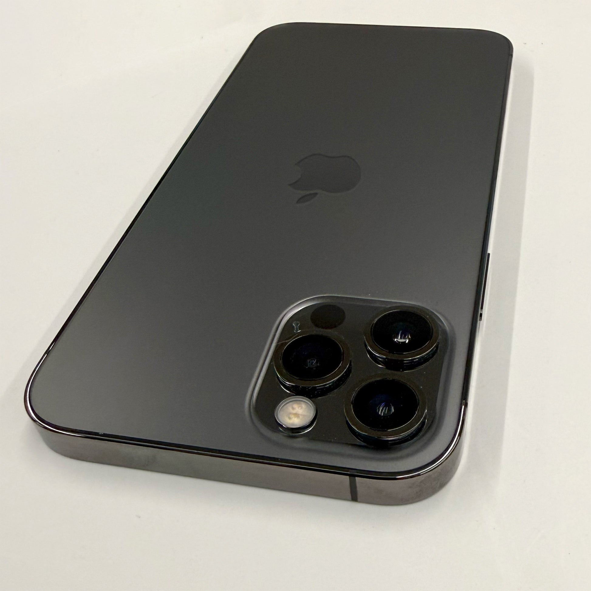iPhone 12 Pro 128GB Graphite A- Grade 100% Battery T8525