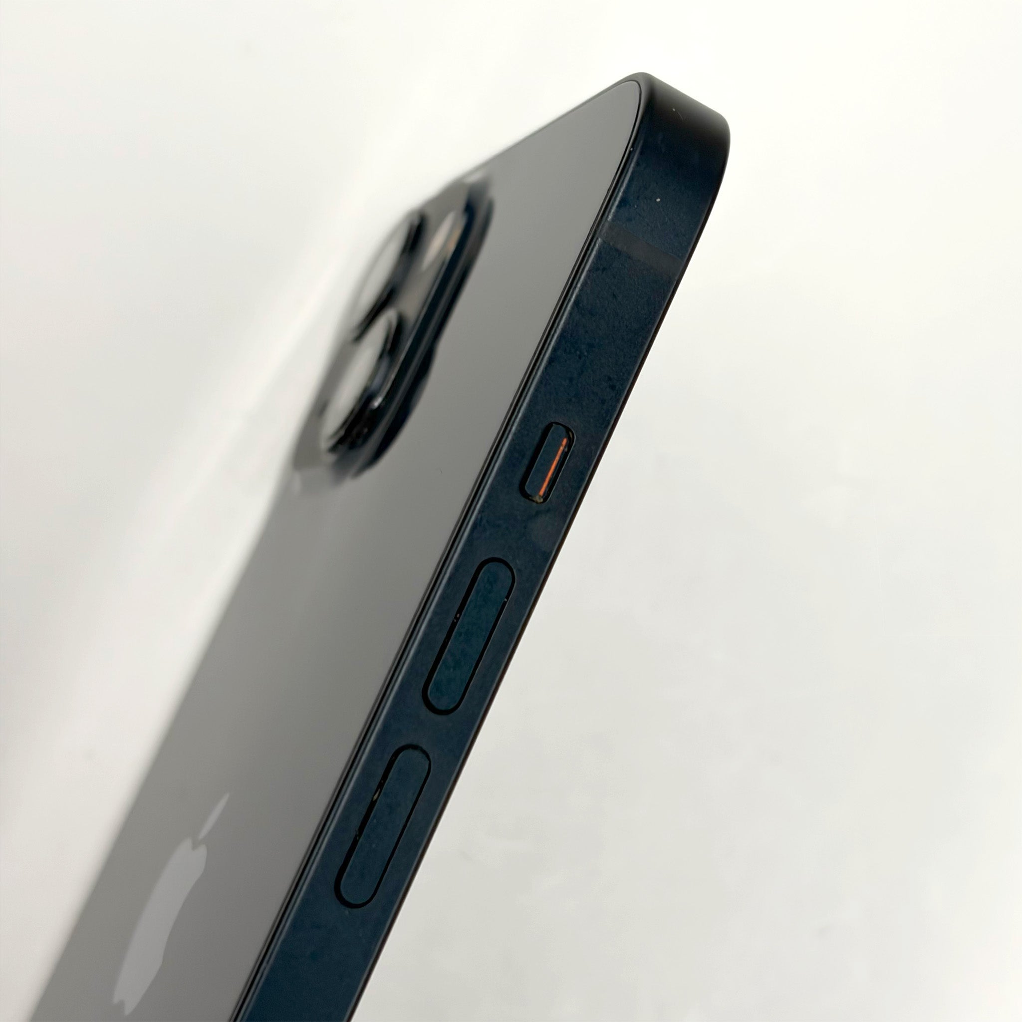 iPhone 13 128GB Midnight A Grade 88% Battery T8562 – trade.com.au