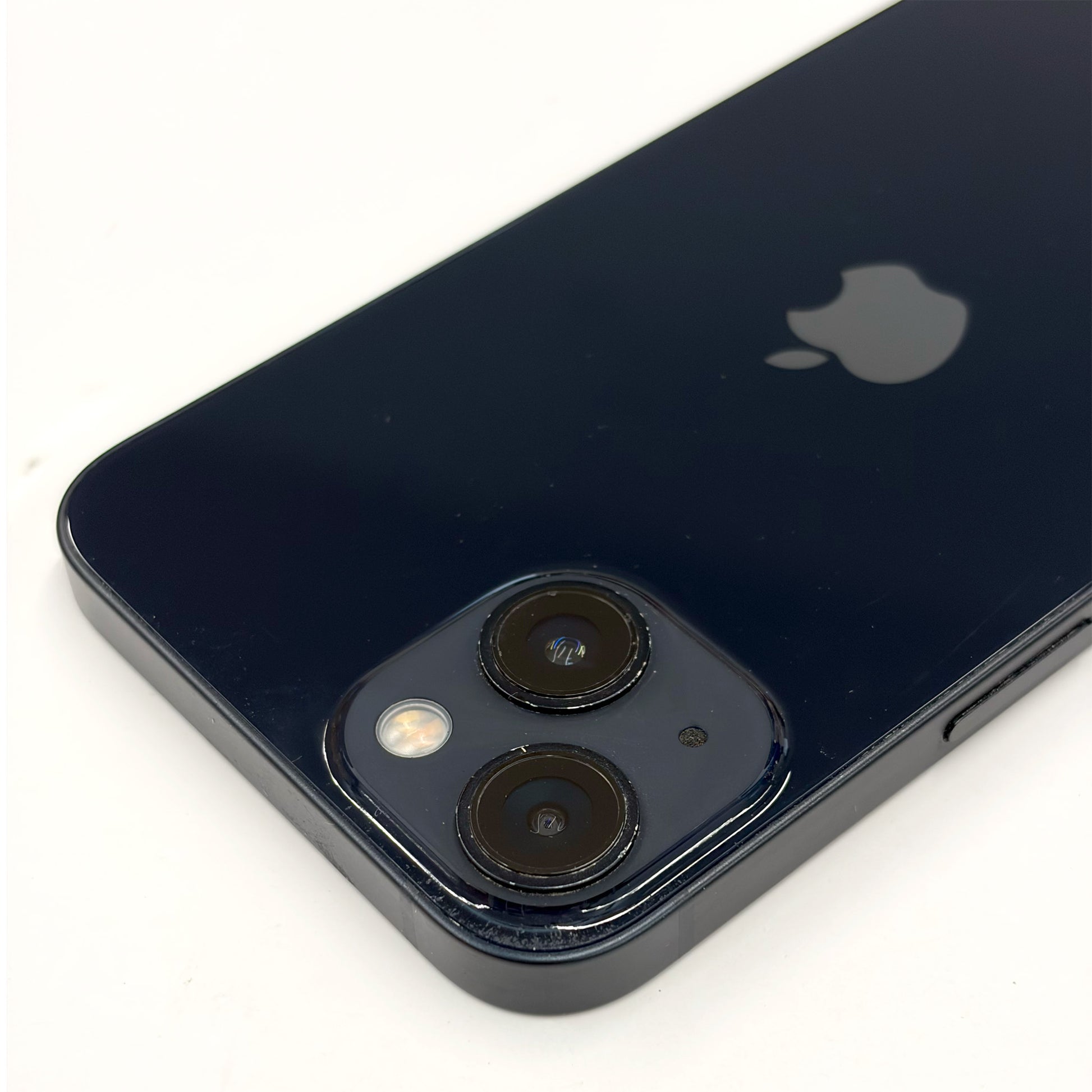 iPhone 13 128GB Midnight A Grade 88% Battery T8562