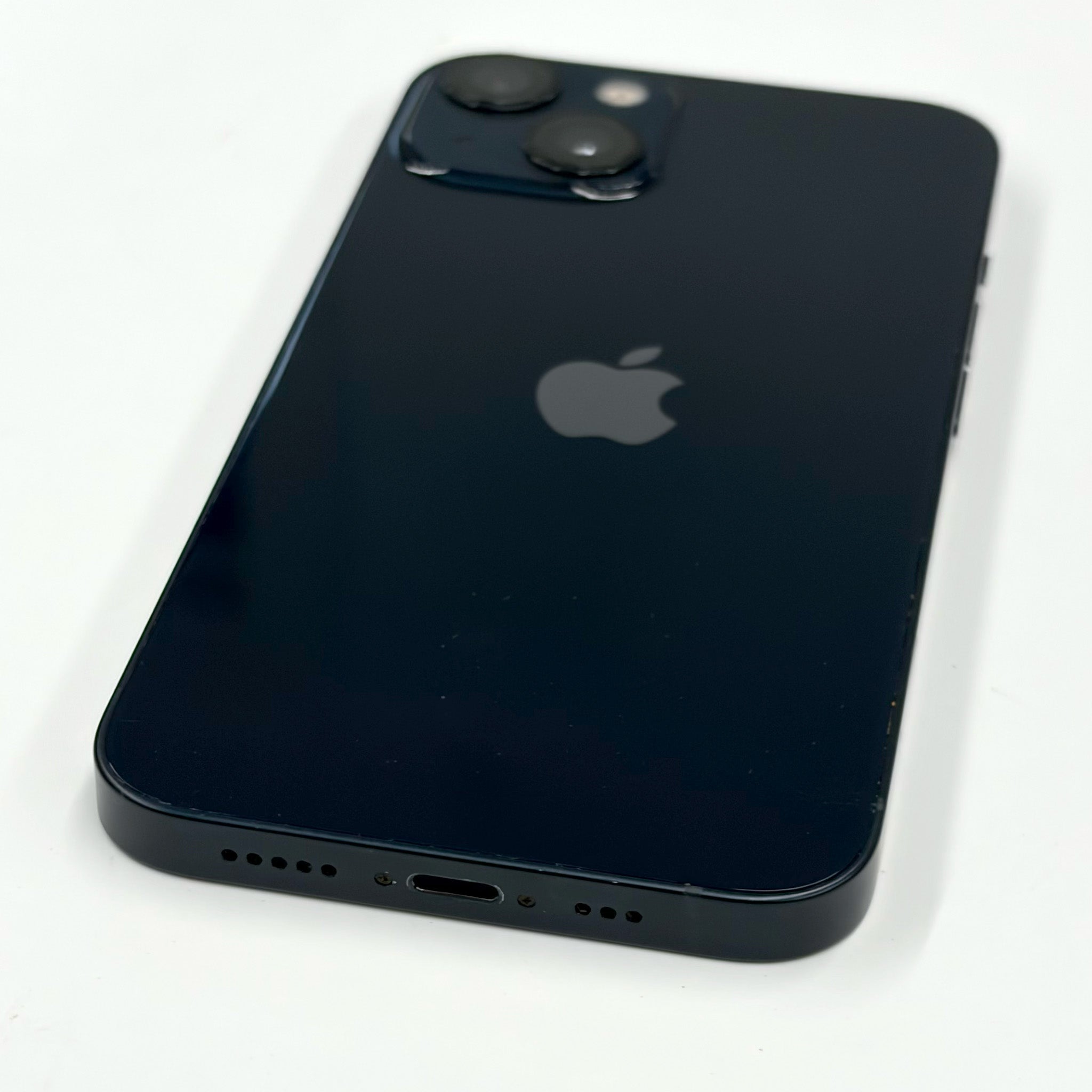 iPhone 13 128GB Midnight A Grade 88% Battery T8562 – trade.com.au
