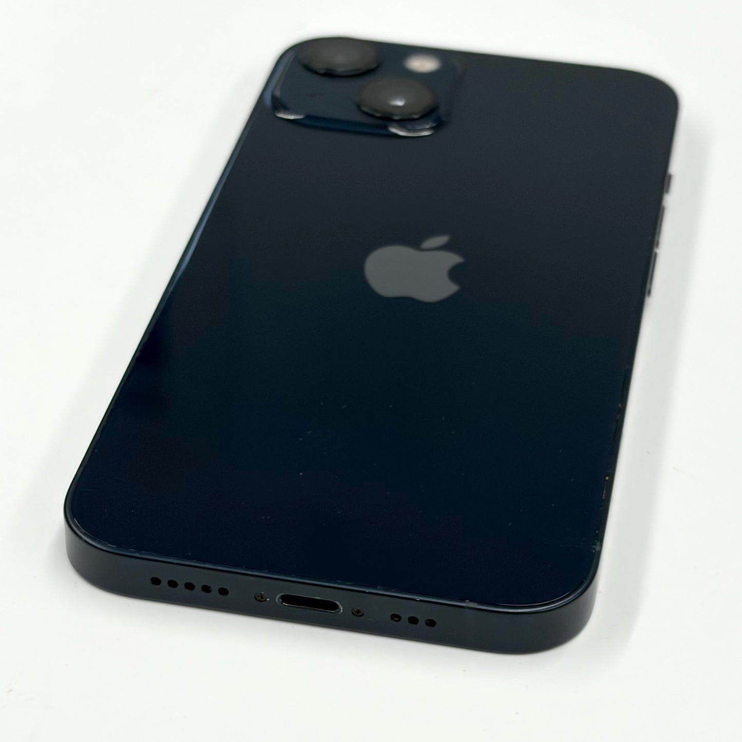 iPhone 13 128GB Midnight A Grade 88% Battery T8562