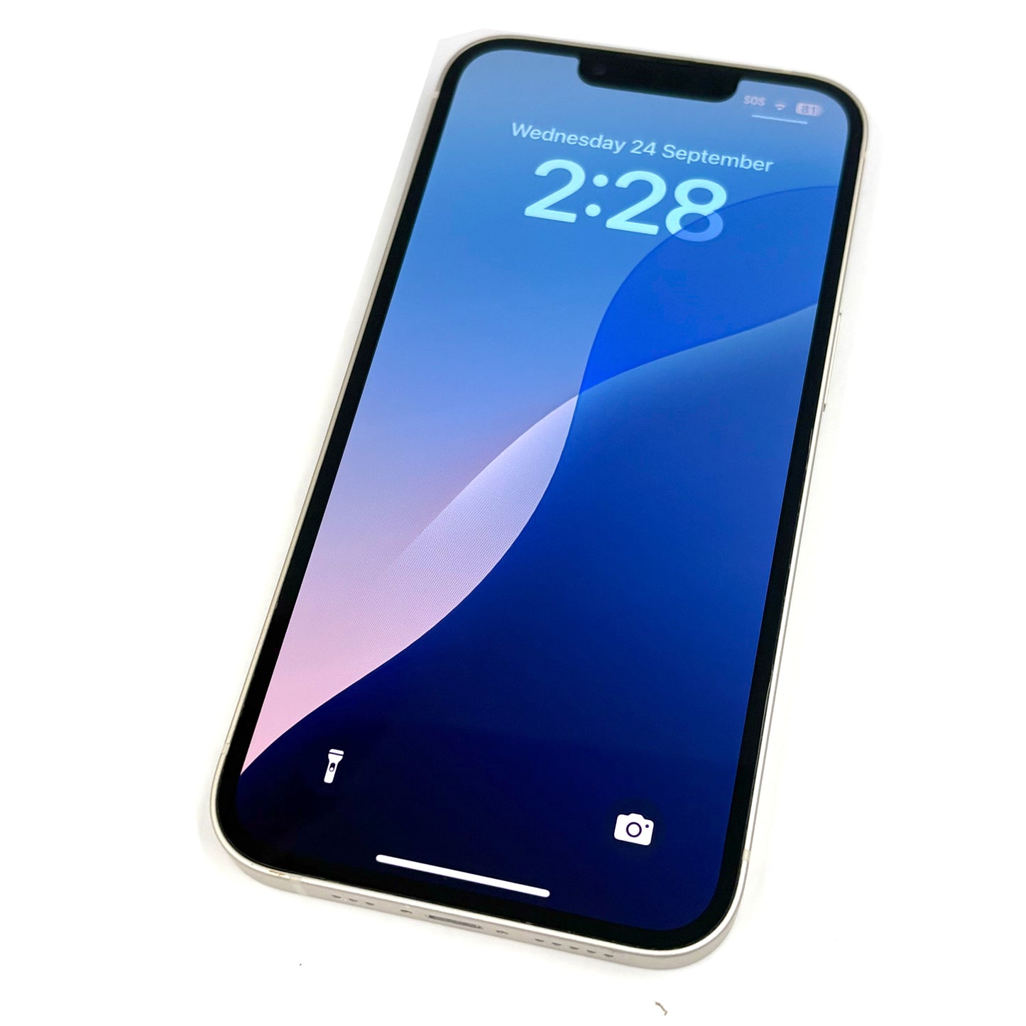 iPhone 13 128GB Starlight T8210 - Perfect condition The best 2nd hand phone provider in Australia - trade.com.au
