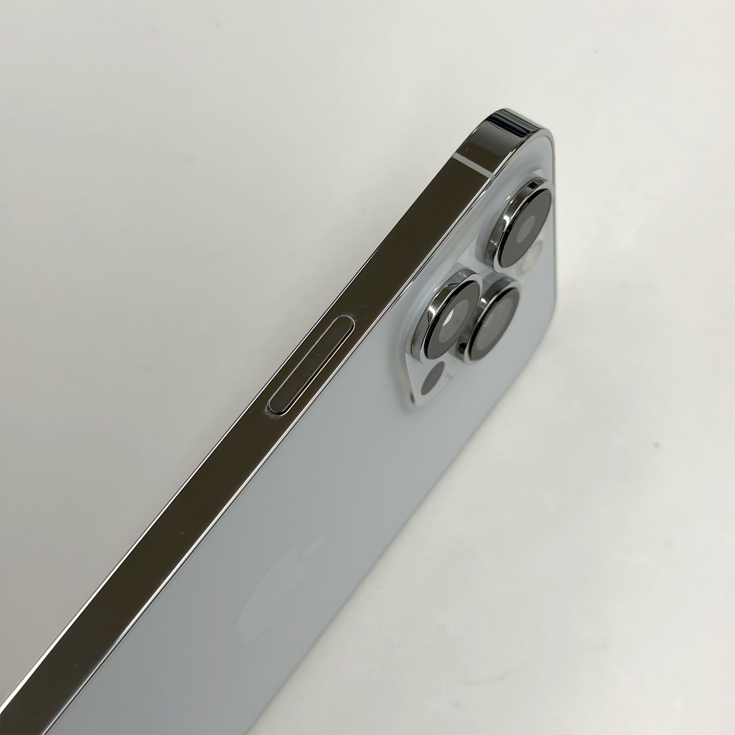 iPhone 14 Pro Max 256GB Silver A Grade 100% Battery T8583