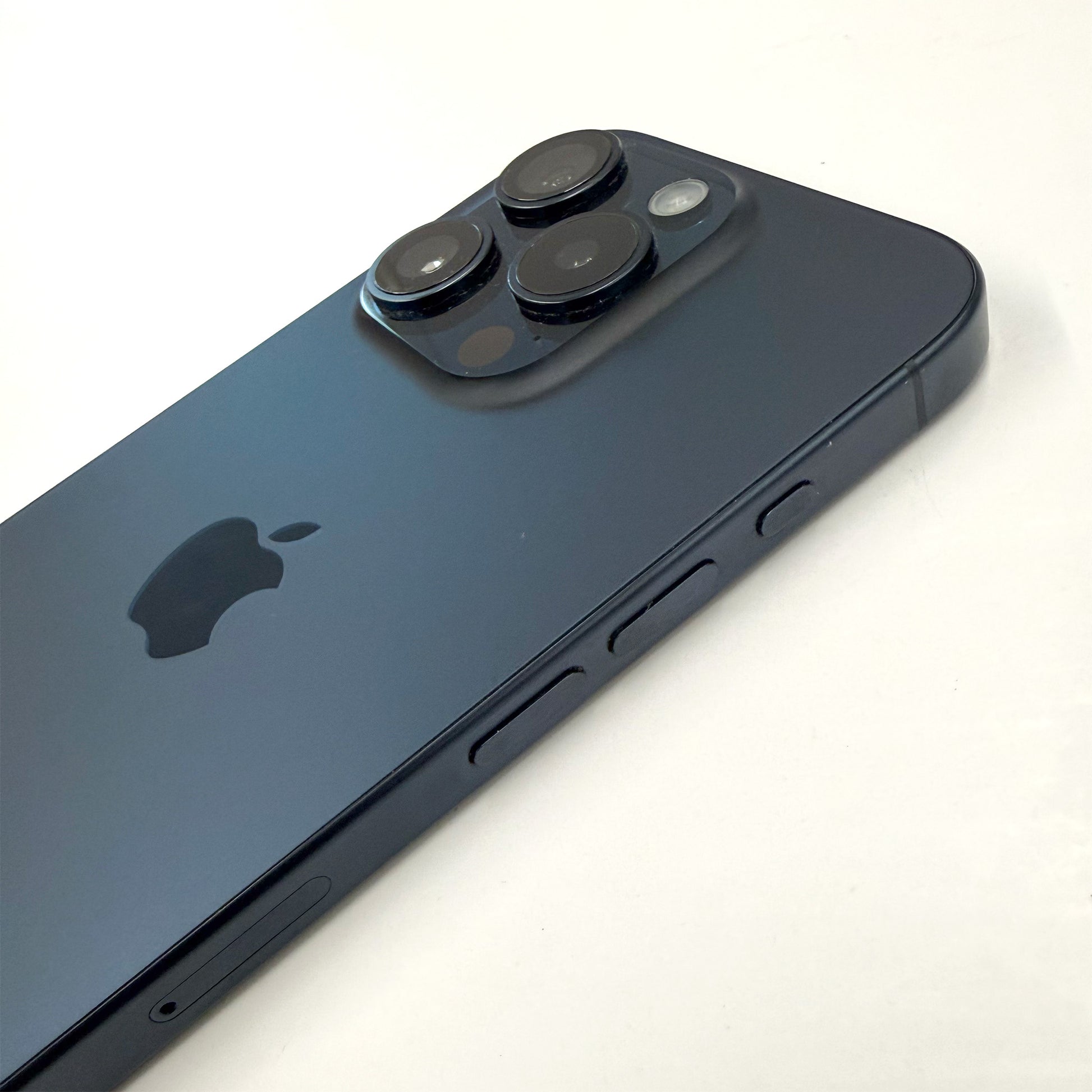 iPhone 15 Pro 128GB 89% Battery A Grade Blue Titanium