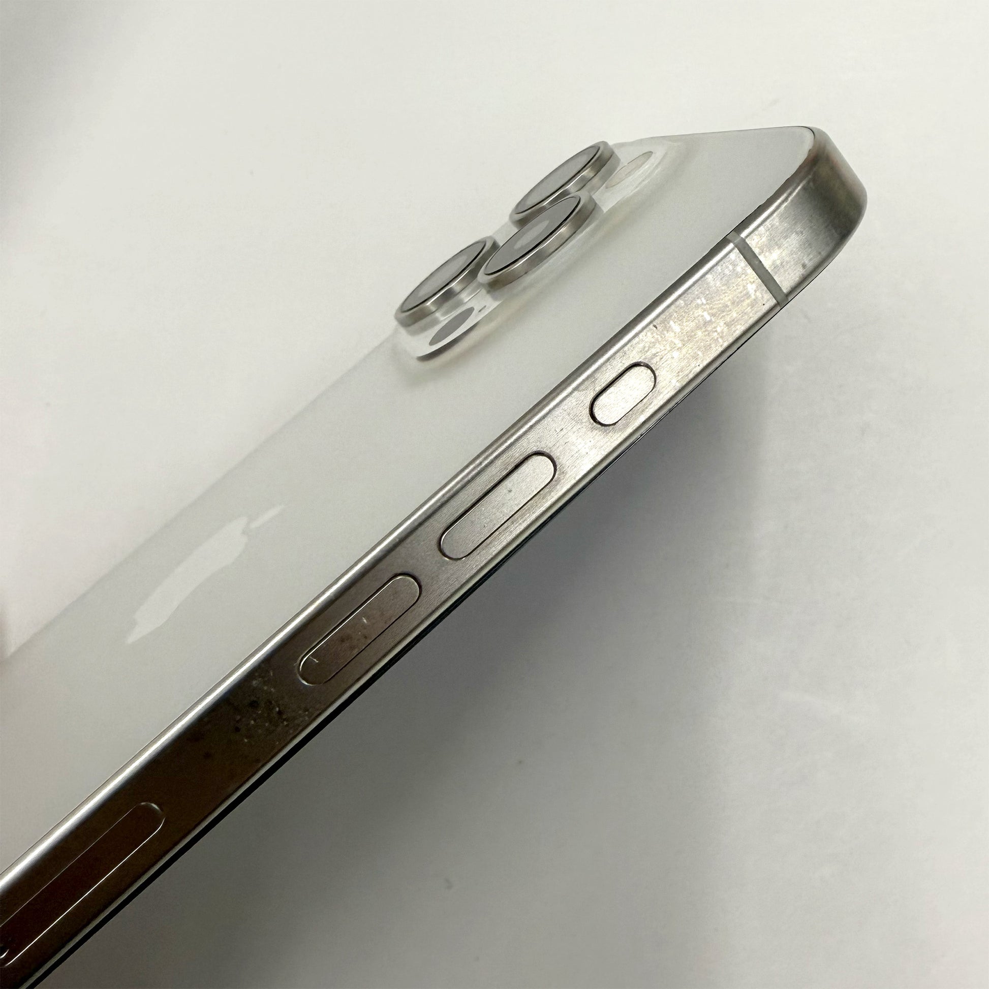 iPhone 15 Pro 256GB White Titanium T8497