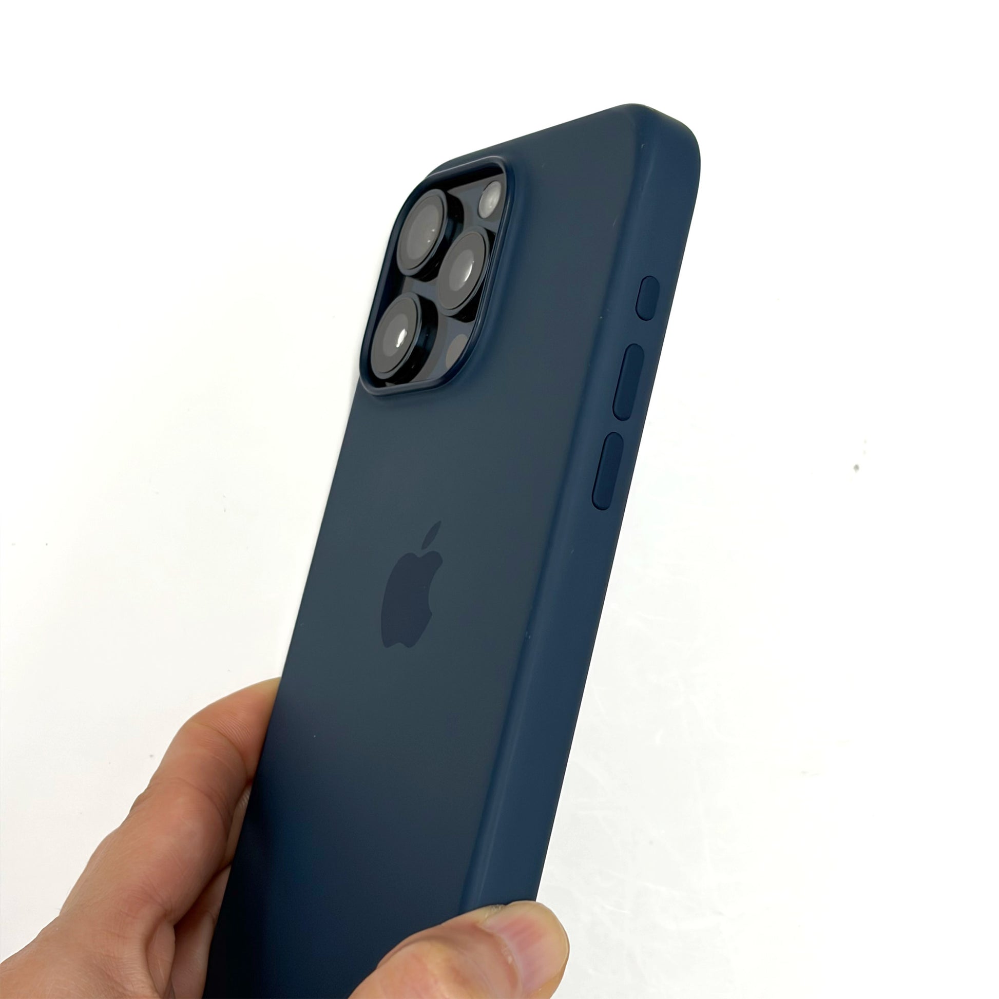 iPhone 15 Pro Max 1TB Blue Titanium T8542