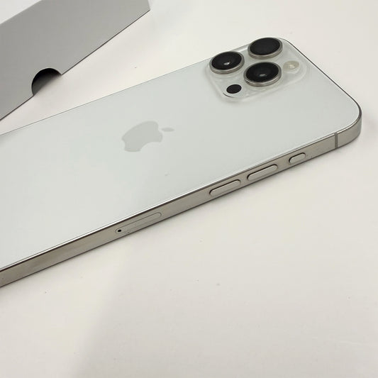 iPhone 15 Pro Max 256GB White Titanium B- Grade 88% Battery T8514