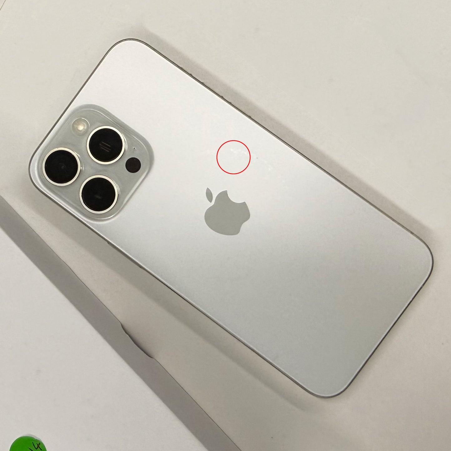 iPhone 15 Pro Max 256GB White Titanium B- Grade 88% Battery T8514