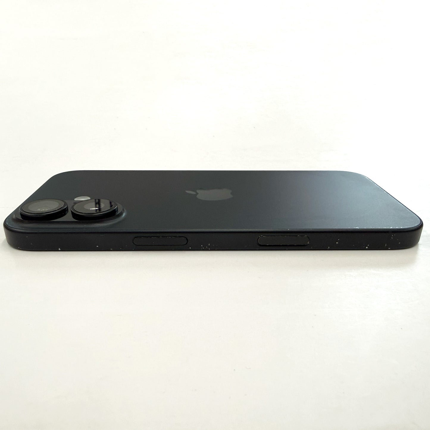 iPhone 16 128GB Black B+ Grade 90% Battery T8469