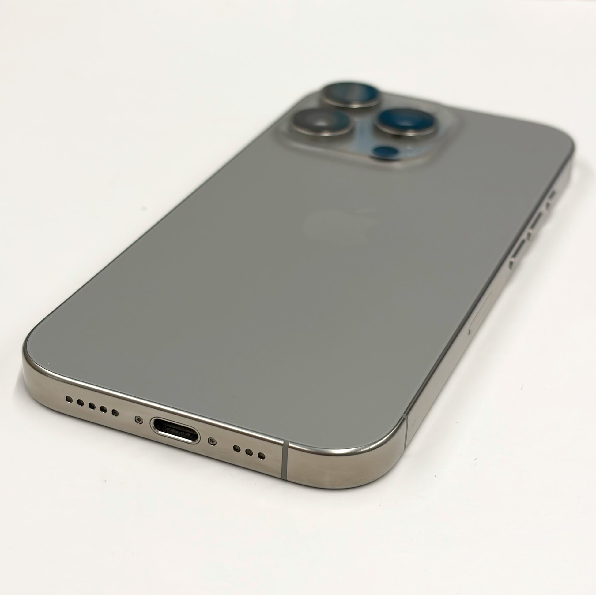 iPhone 16 Pro 512GB Natural Titanium A Grade 100% Battery T8561