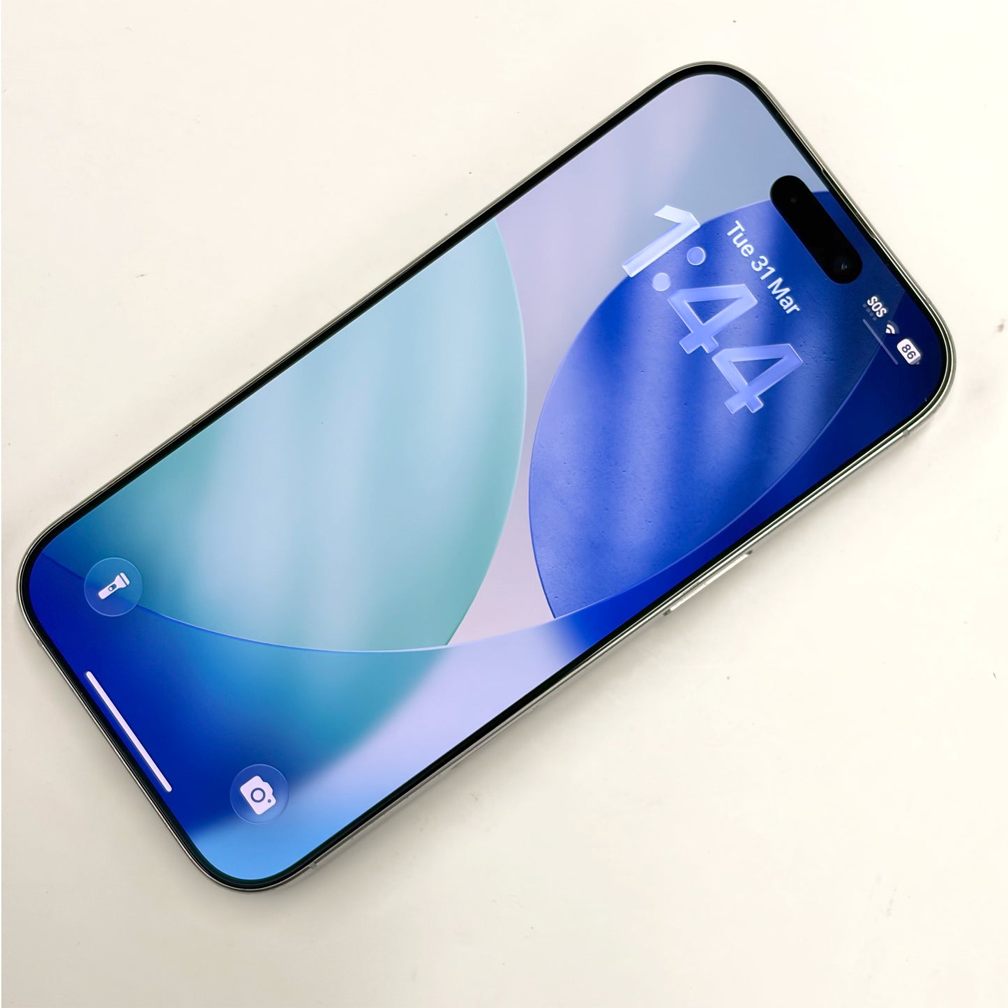 iPhone 16 Pro 256GB White Titanium B+ Grade 90% Battery T8565