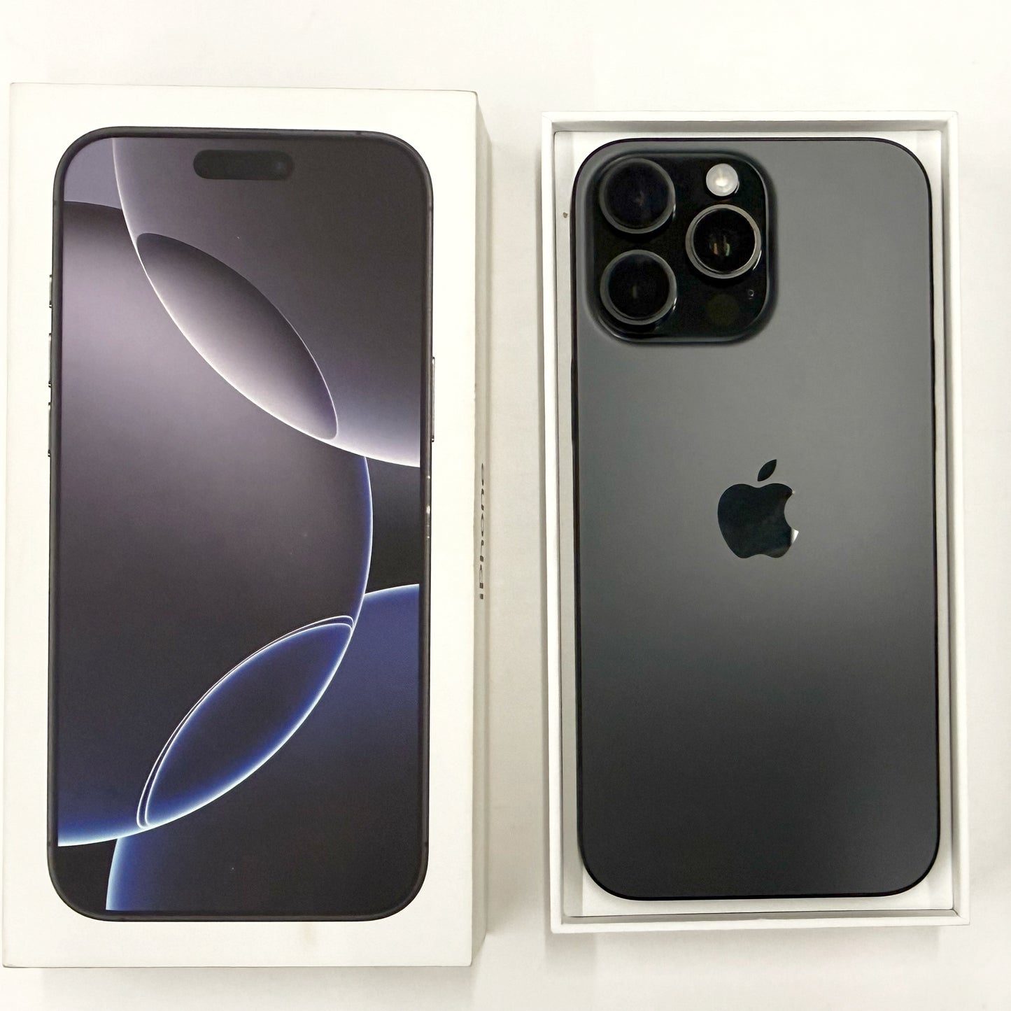 iPhone 16 Pro Max 256GB Black Titanium A Grade 100% Battery T8458