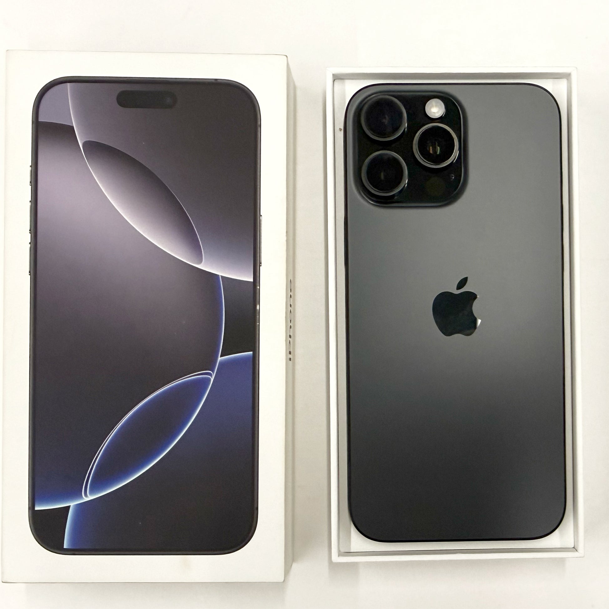 iPhone 16 Pro Max 256GB Black Titanium A Grade 100% Battery T8458