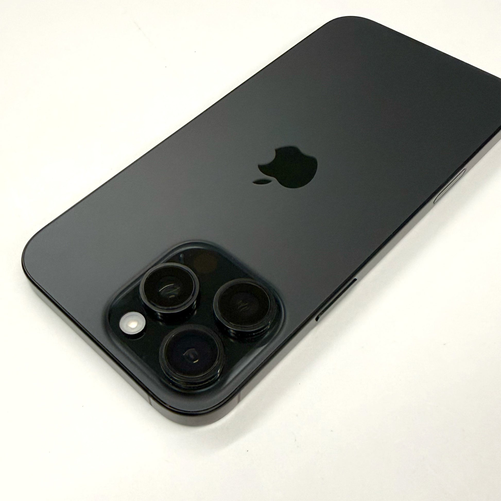 iPhone 16 Pro Max 256GB Black Titanium A Grade 91% Battery T8468