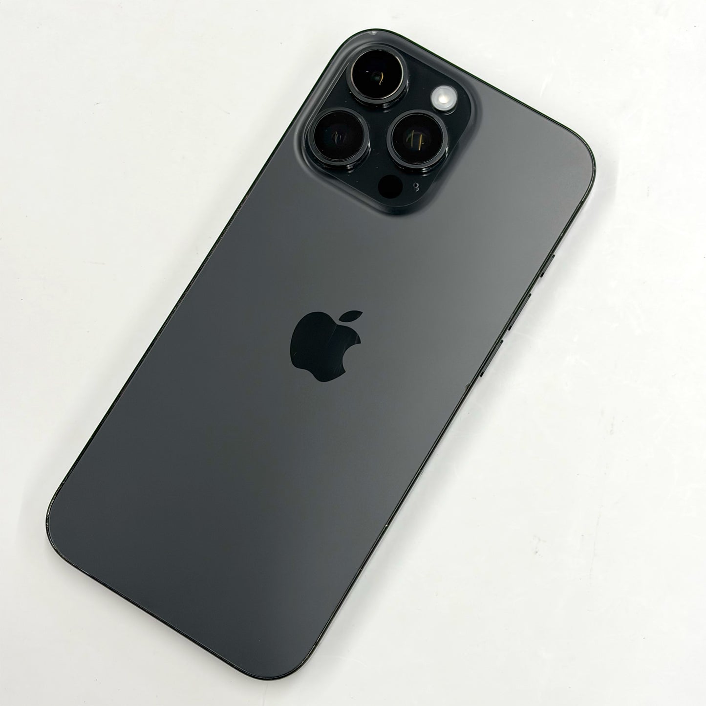 iPhone 16 Pro Max 256GB Black Titanium B Grade 100% Battery T8568