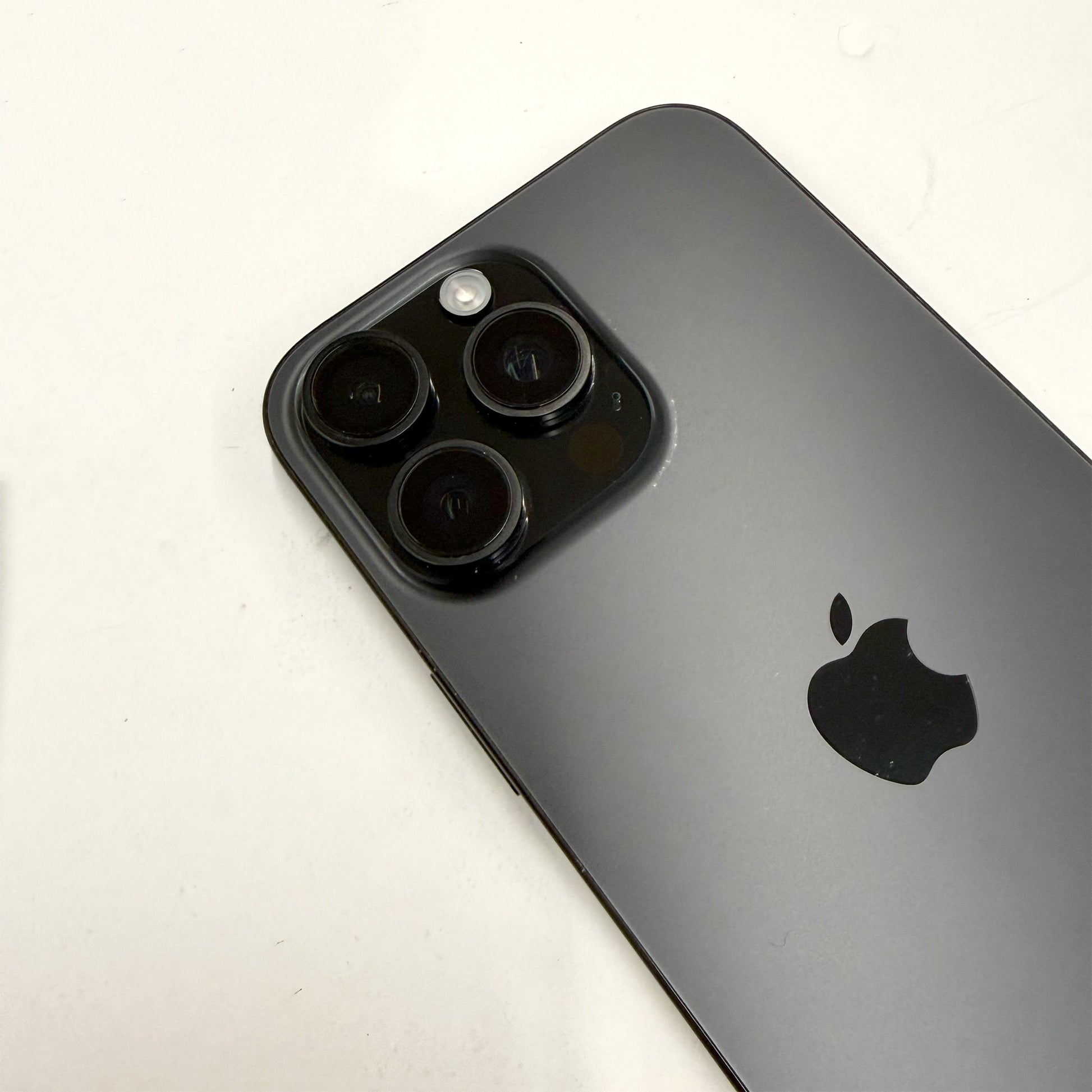 iPhone 16 Pro Max 256GB Black Titanium A Grade 92% Battery T8486