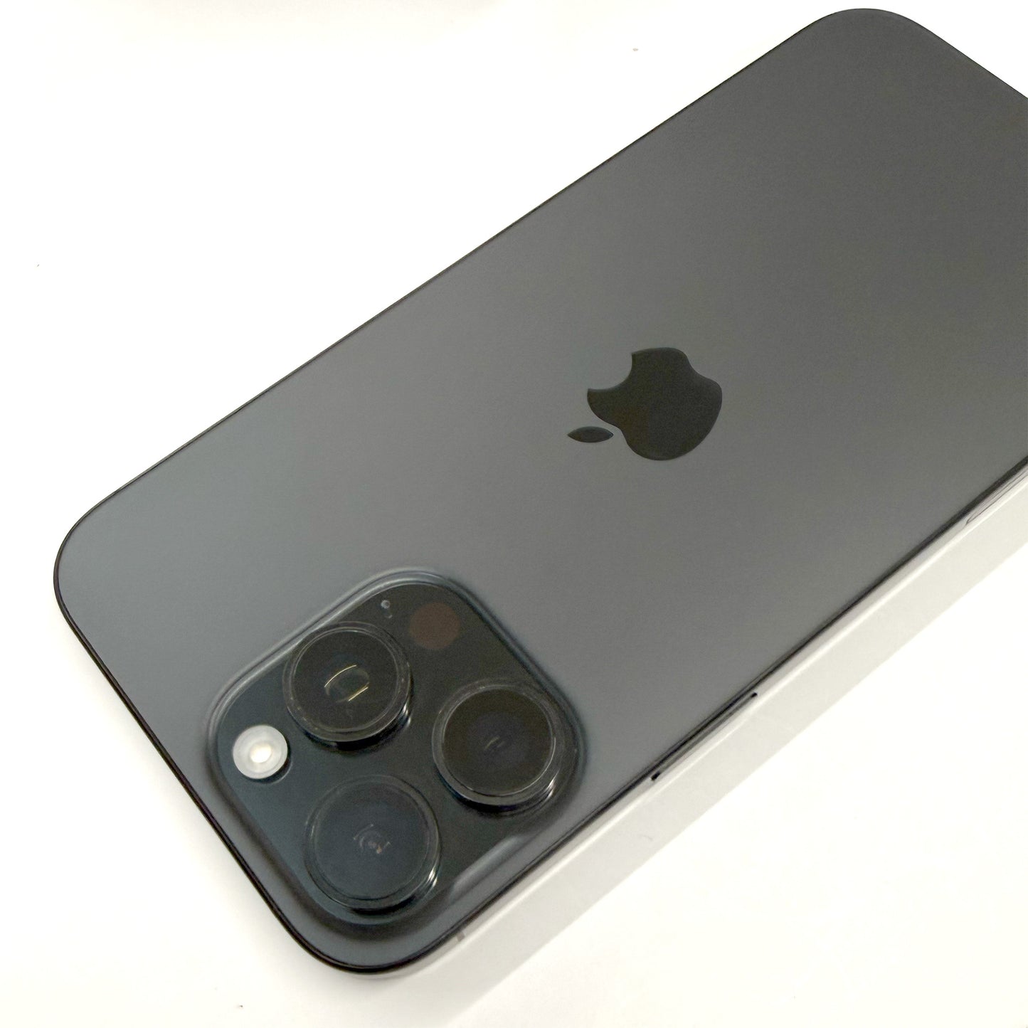 iPhone 16 Pro Max 512GB Black Titanium A Grade 97% Battery T8509