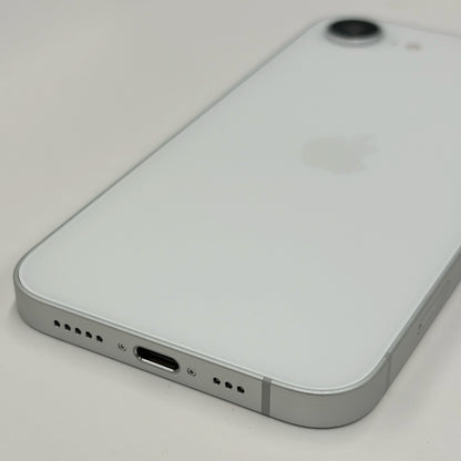iPhone 16e 128GB White A Grade (Almost New) 100% Battery T8627