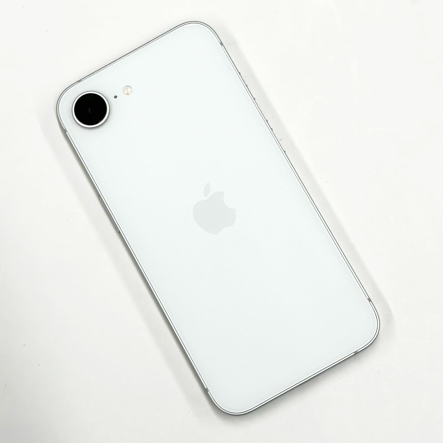 iPhone 16e 128GB White As New 100% Battery T8552