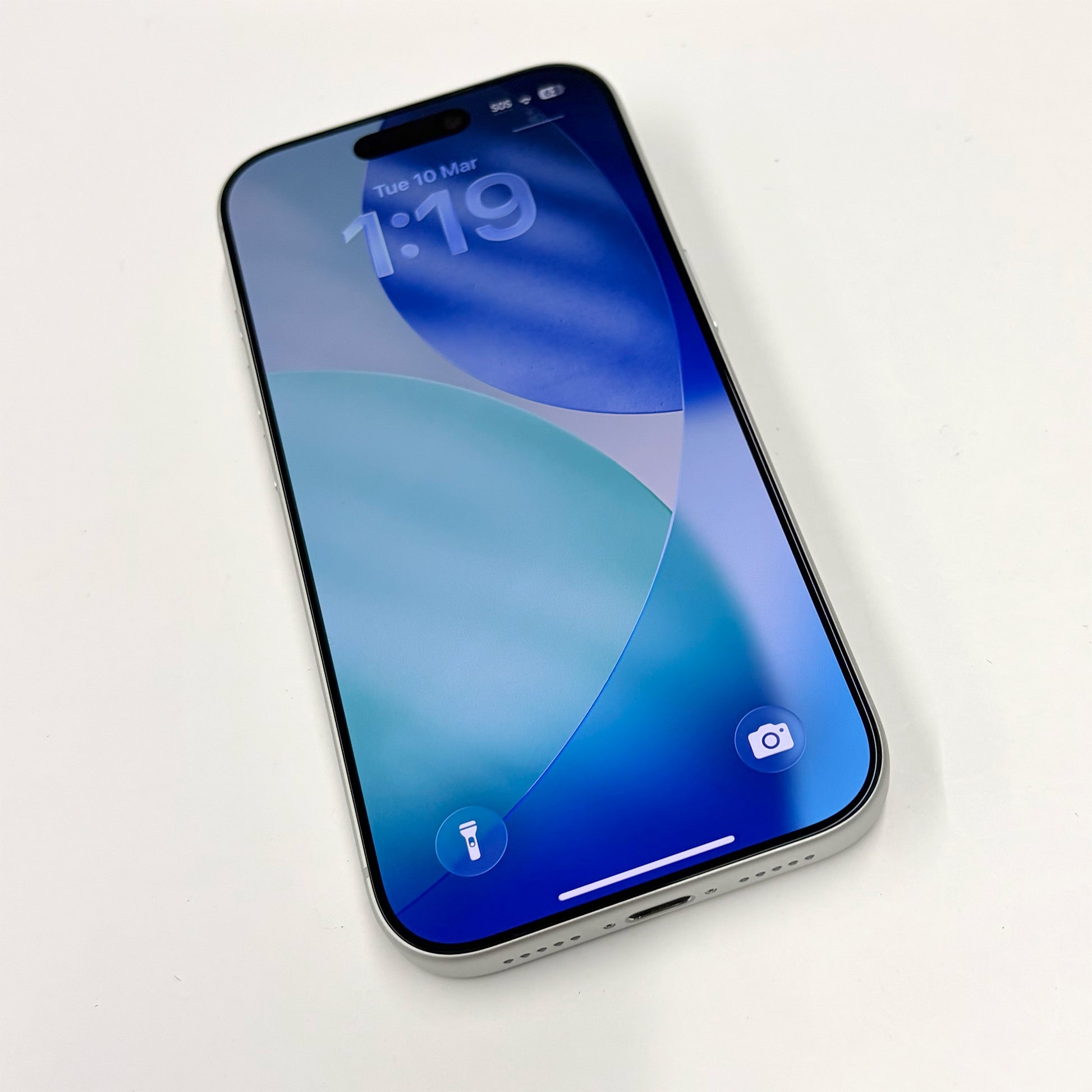 iPhone 17 Pro 256GB Silver A+ Grade 100% Battery T8530