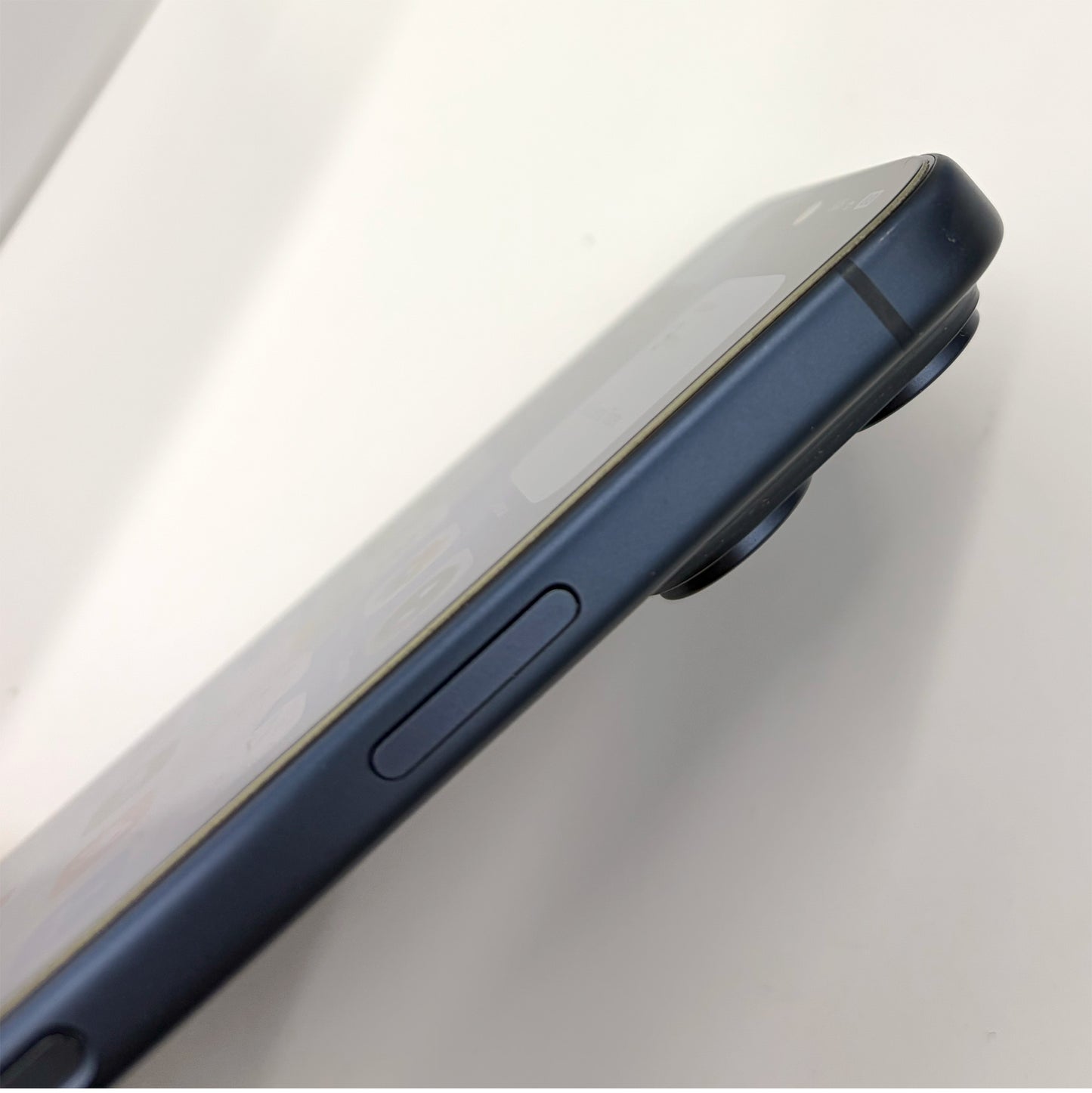 iPhone 17 Pro 512GB Deep Blue A+ Grade 100% Battery T8527