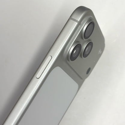 iPhone 17 Pro Max 1TB A Grade Silver - T8586