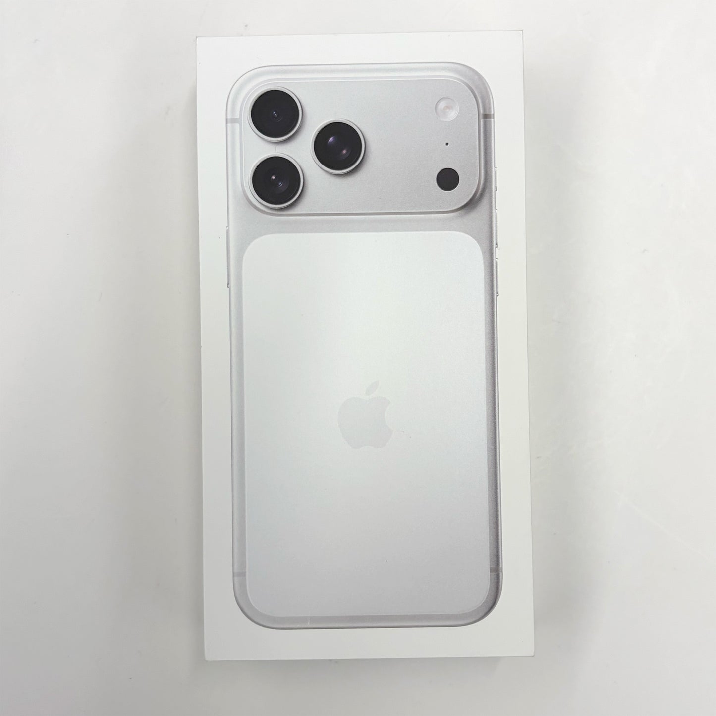 iPhone 17 Pro Max 256GB Silver Brand New - Sealed - T8557