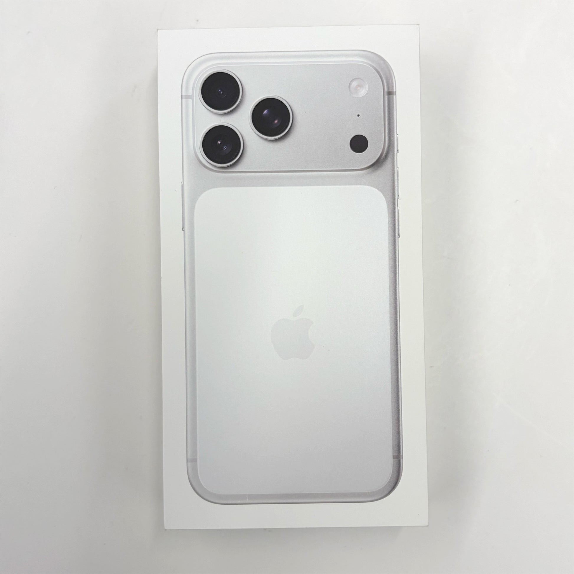 iPhone 17 Pro Max 256GB Silver Brand New - Sealed - T8557