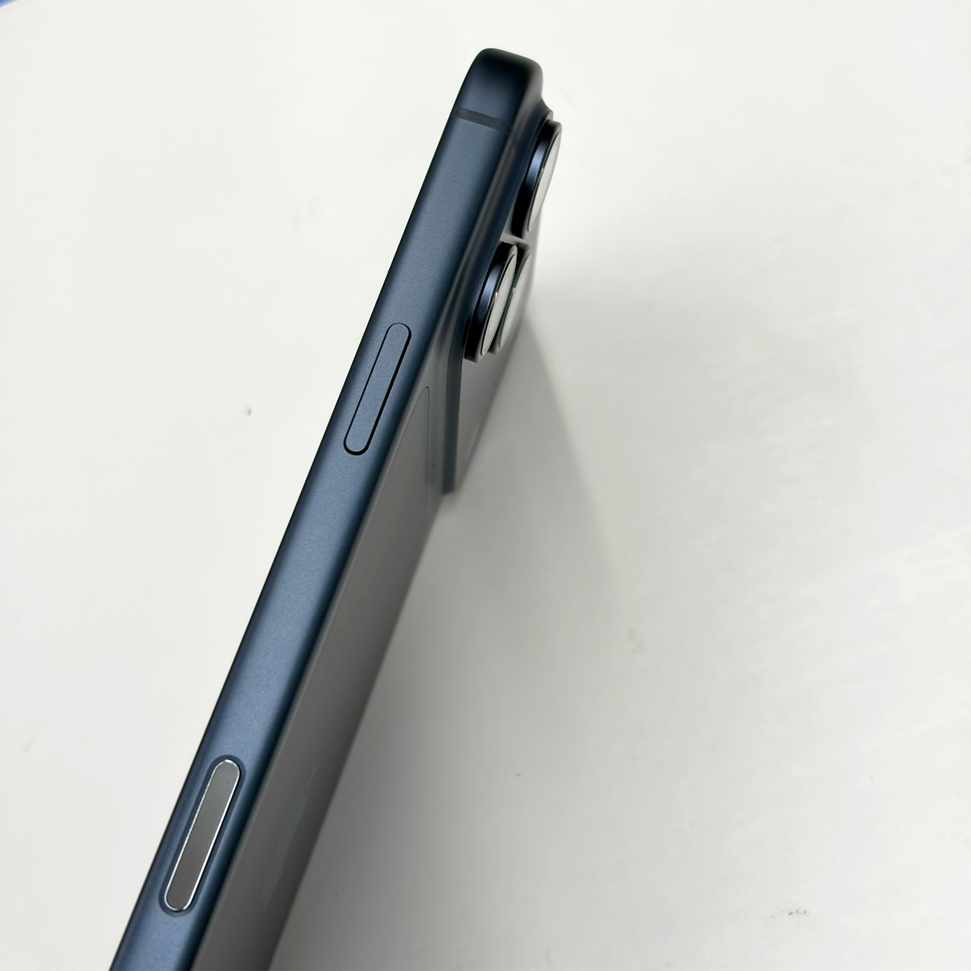 iPhone 17 Pro Max 512GB Deep Blue As New 100% Battery T8537