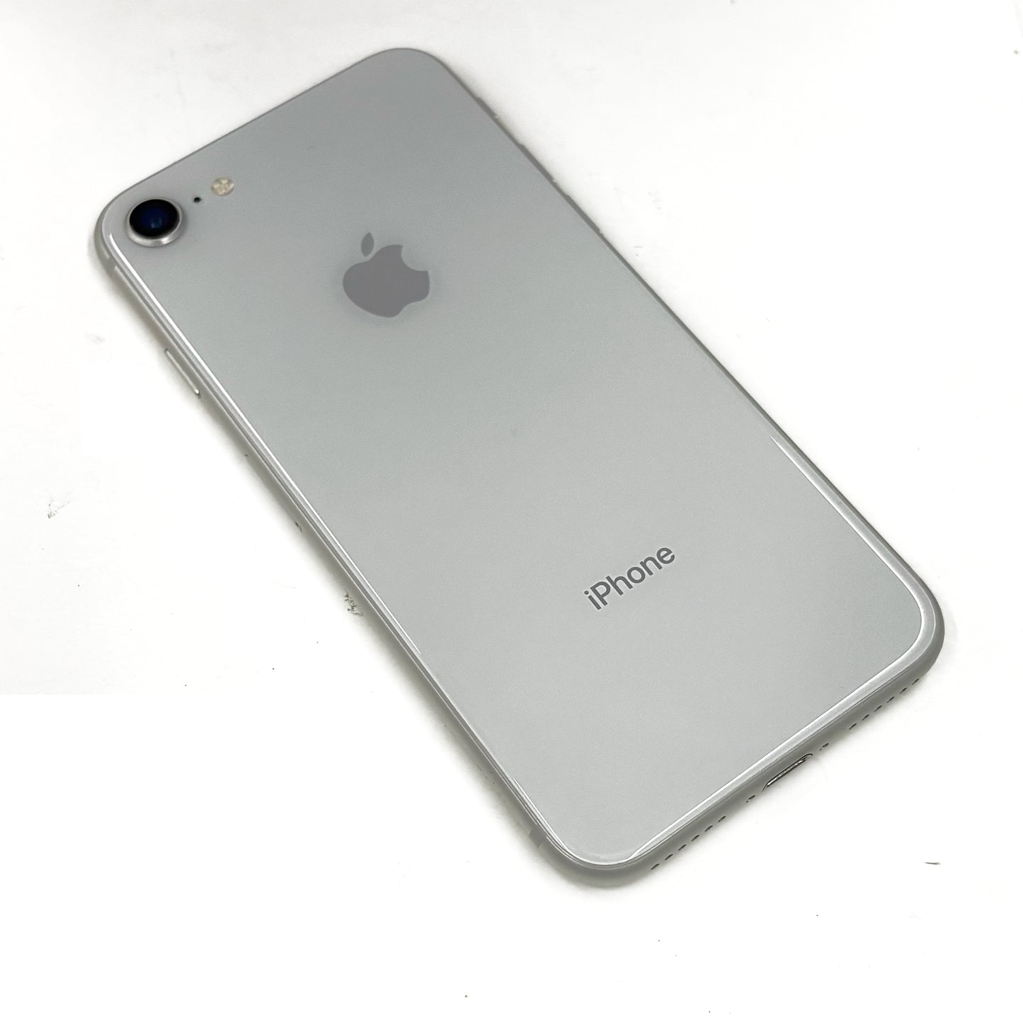 iPhone 8 64GB Silver T8205 - trade.com.au the best 2nd hand phone provider in Australia