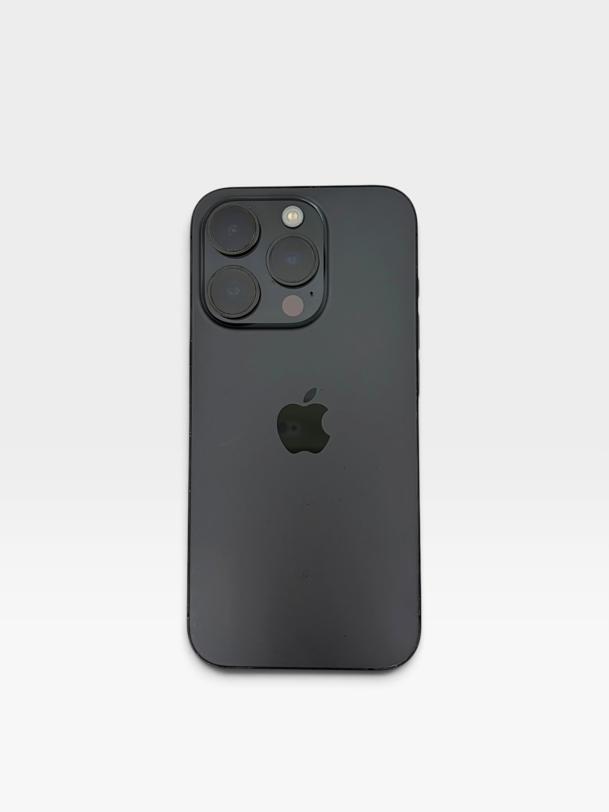 iPhone 15 Pro 256GB Black Titanium 82% Battery B Grade T8867