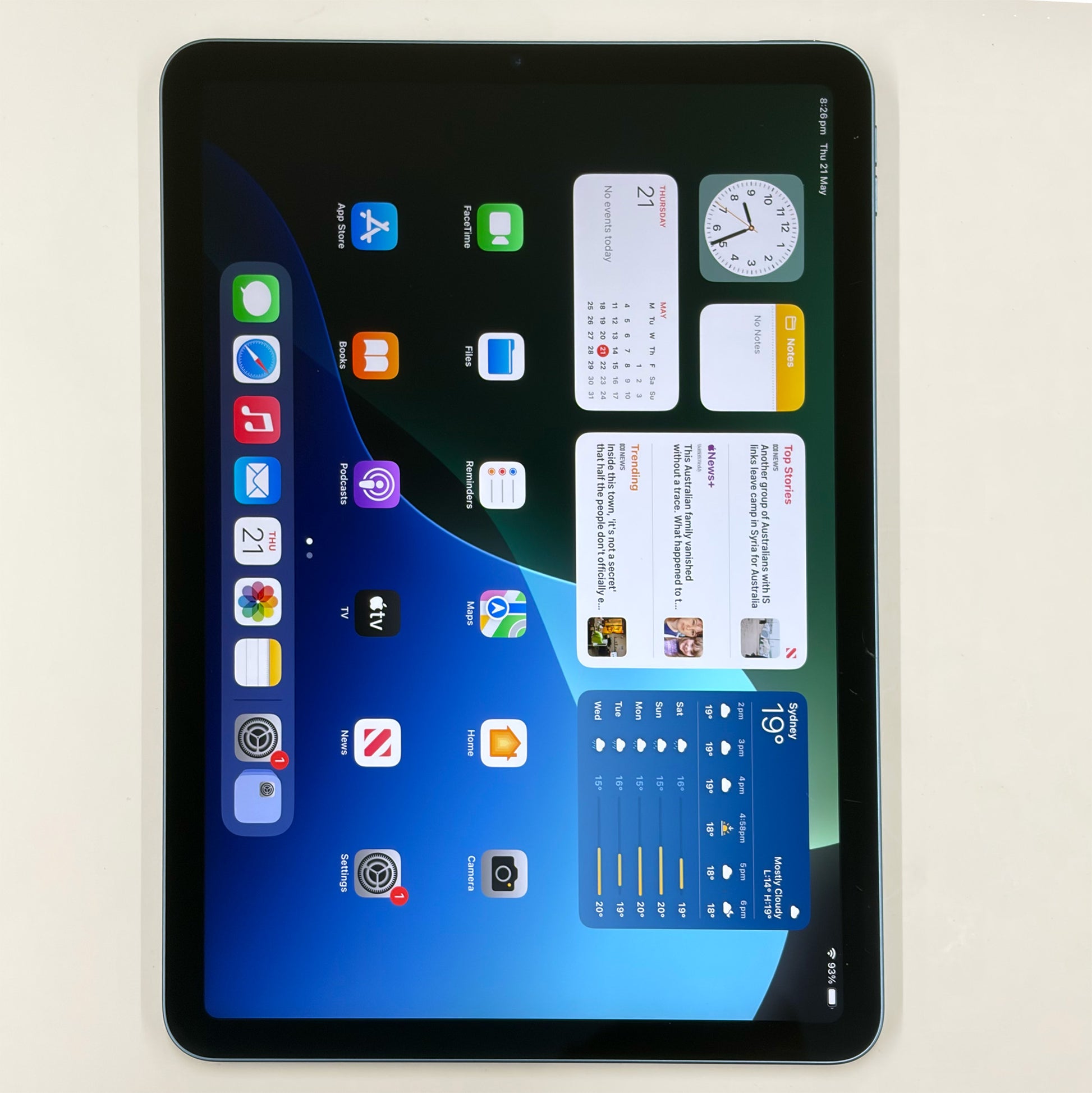 iPad Air 5th Gen (2021) 256GB Blue B Grade 85% Battery - T8636