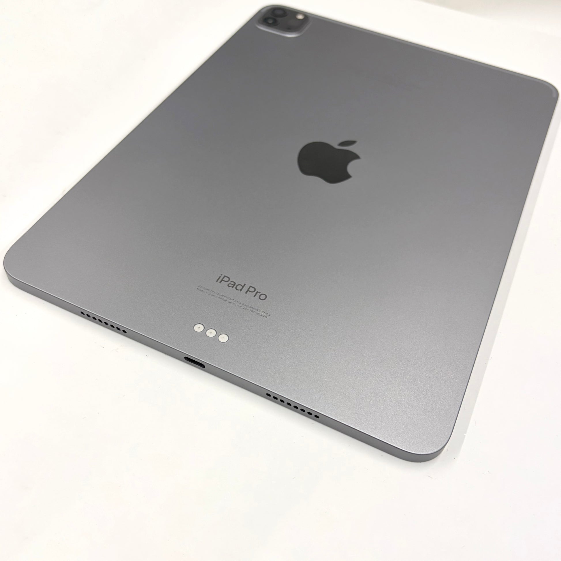 iPad Pro 11 (2022) 4th Gen 512GB Wifi Grey A Grade 99% Battery T8718