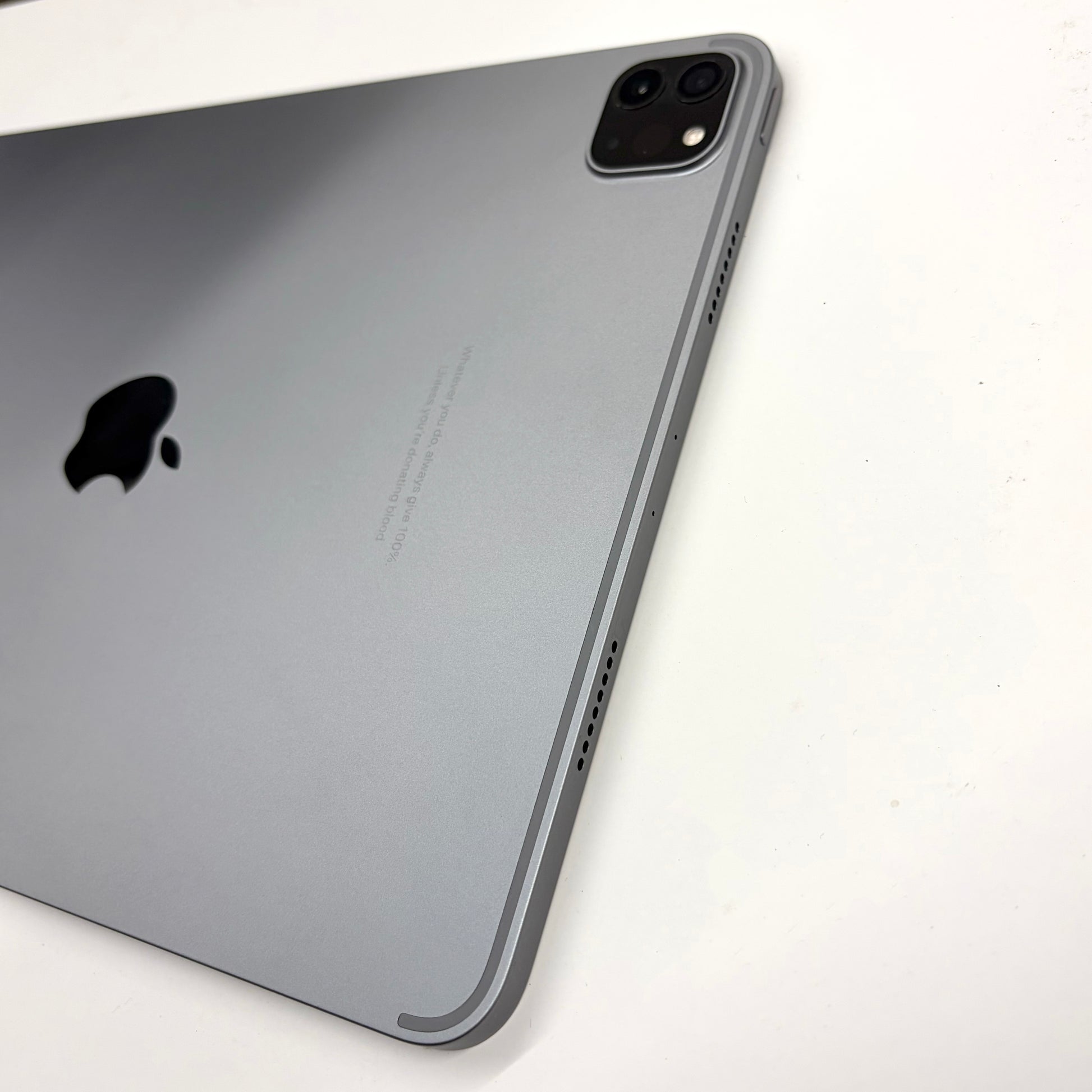 iPad Pro 11 (2022) 4th Gen 512GB Wifi Grey A Grade 99% Battery T8718