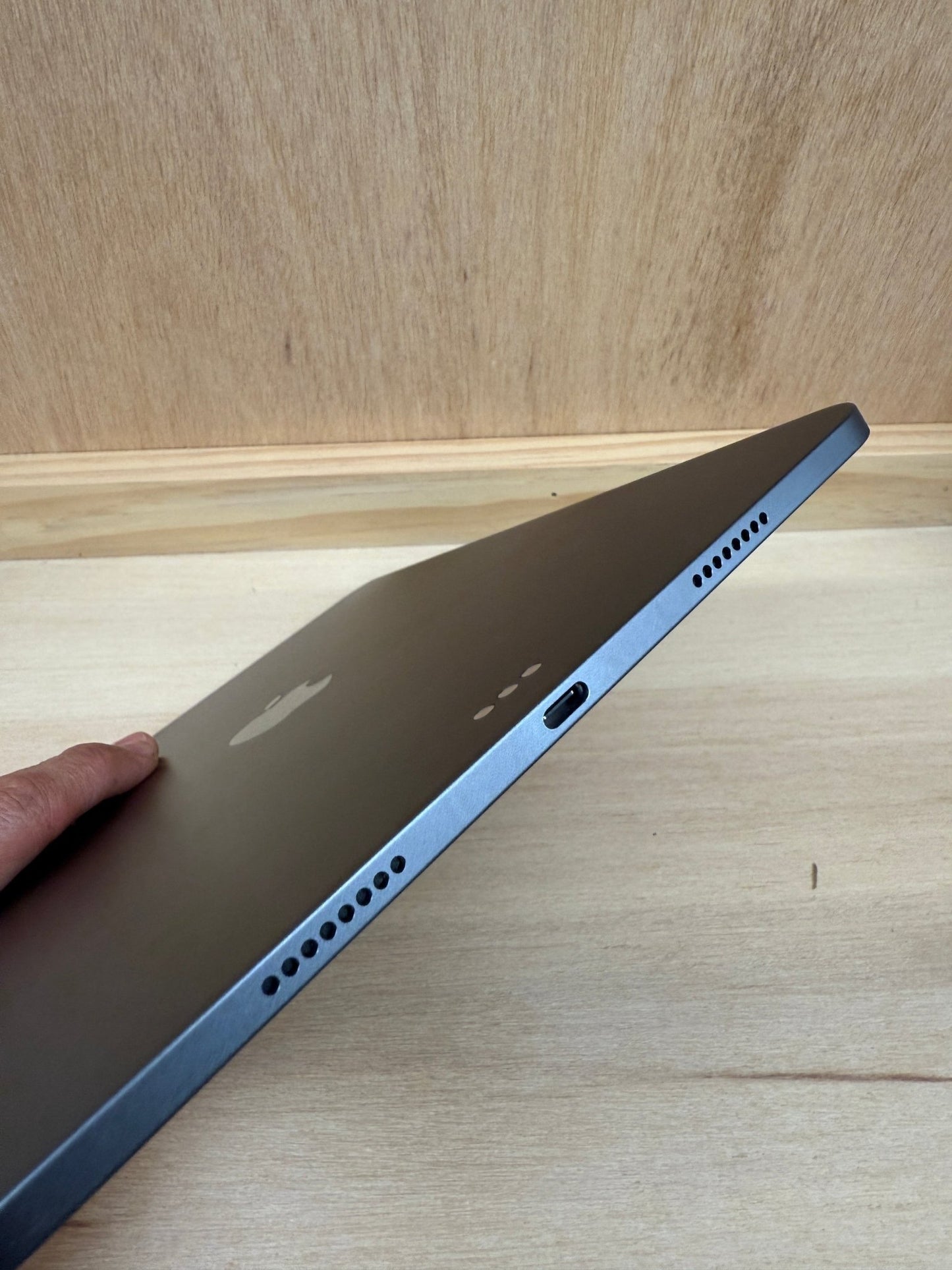 iPad Pro 11" 3rd Gen - trade.com.au