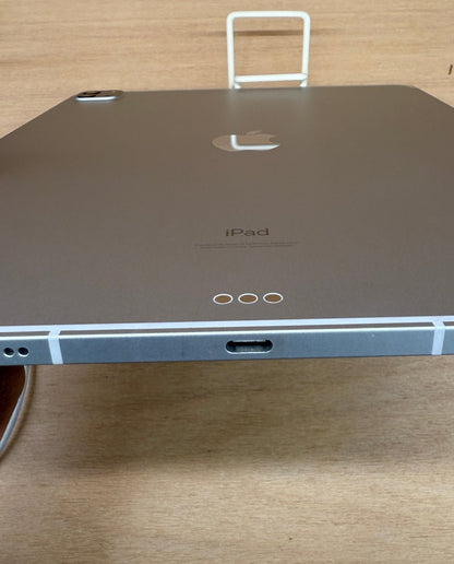 iPad Pro 12.9" 5th Gen - trade.com.au