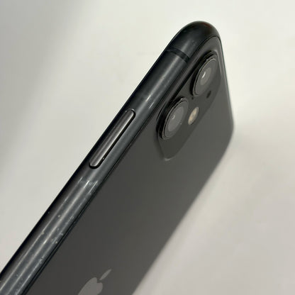 iPhone 11 128GB Black C Grade 100% Battery T8645