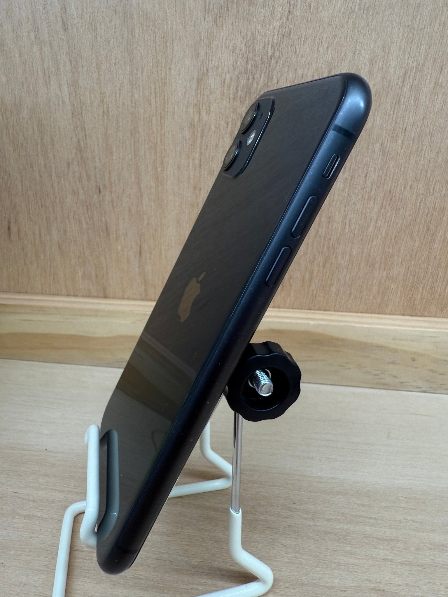 iPhone 11 - trade.com.au